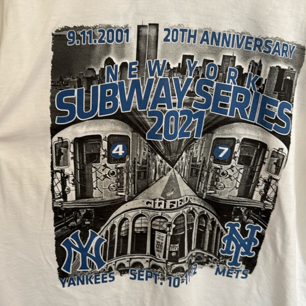 Subway series Yankees v Mets 2021 9-11 anniversary t-shirt shirt Brand New med